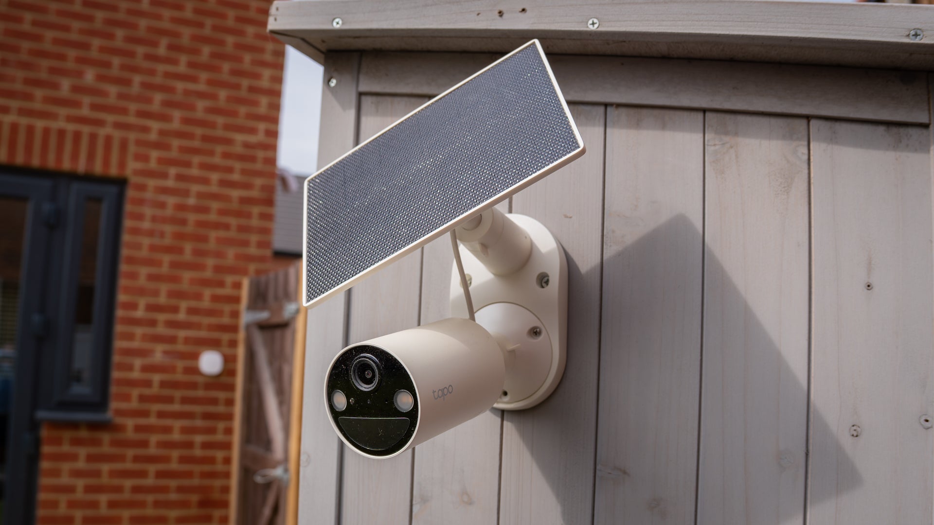 Caméra de surveillance maison : laquelle choisir sans se faire plumer ?